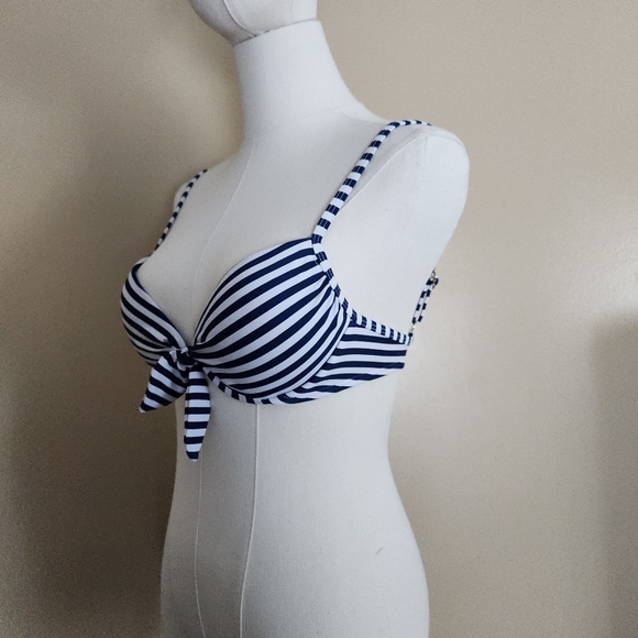 Blue/White Striped Swimsuit Top, Women's Small - Picture 7 of 13